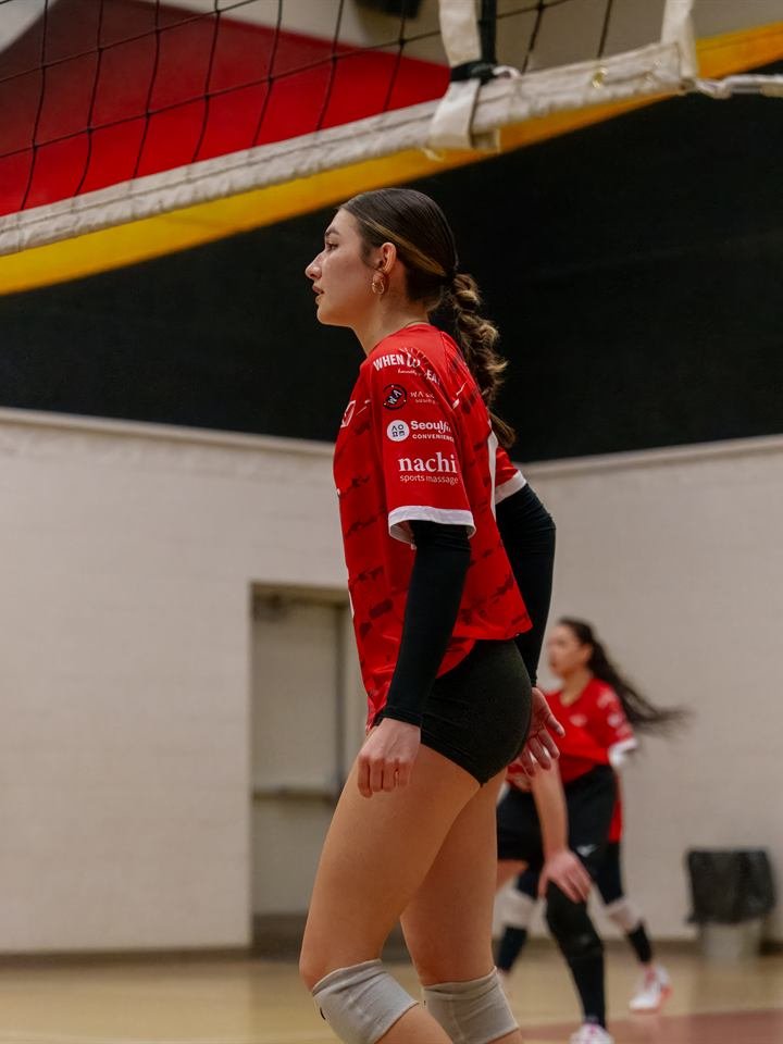 Kyla French at the net